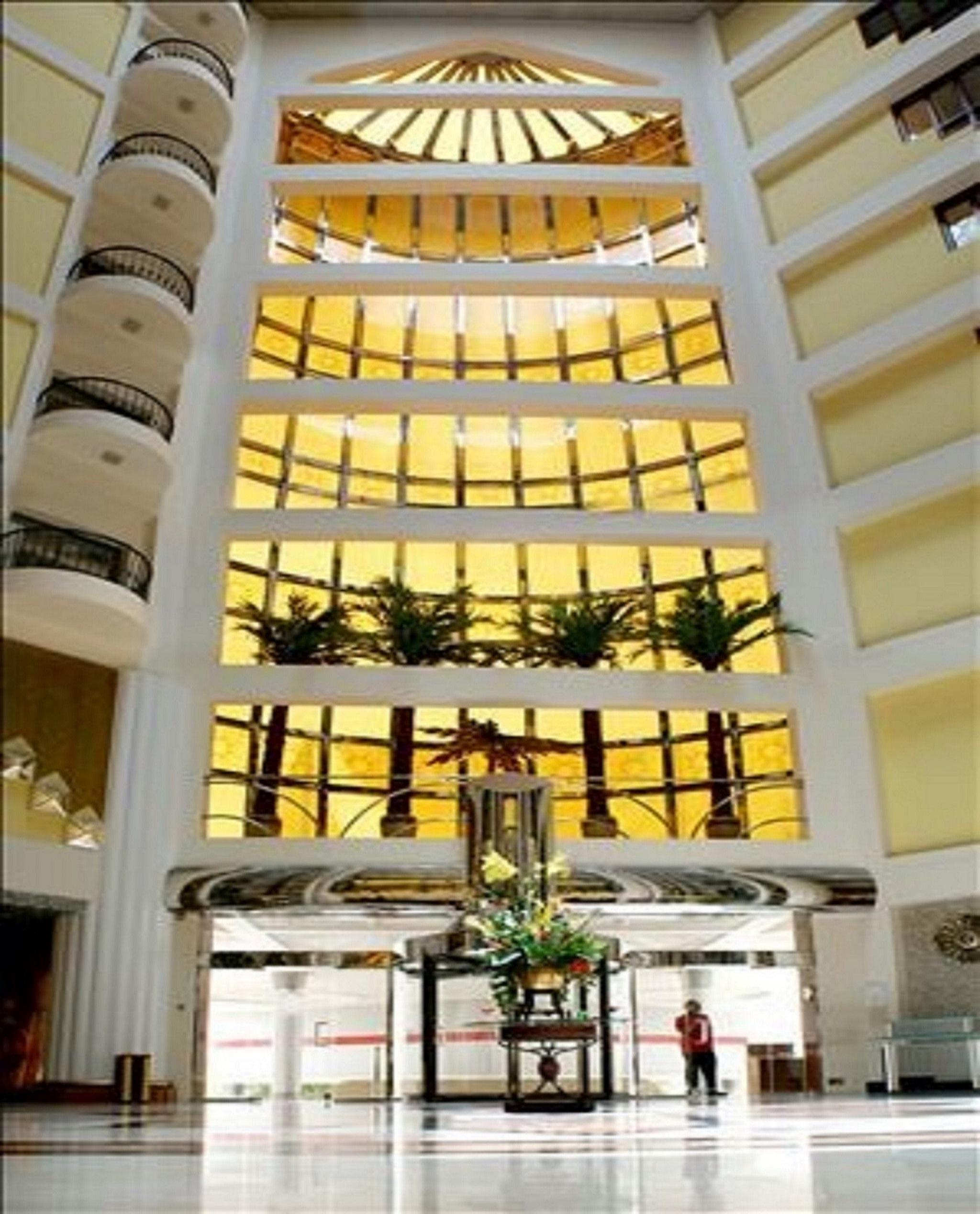 Panorama Hotel Manama Exterior photo